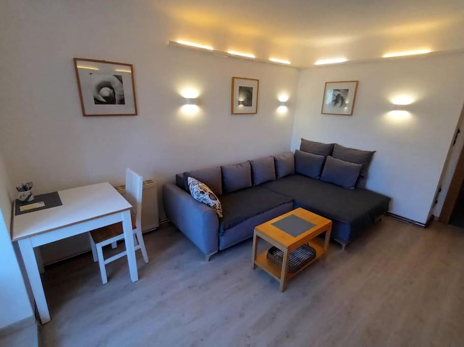Modernes Apartment In Wien Экстерьер фото